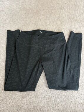 NOR Black Subtle Camo Performance Leggings